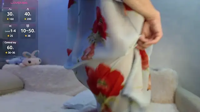 Snapshot of Fire_Sally chatting on December 2024 09:55:02 PM Fire Sally online show from December 2024 09:55:02 PM