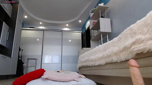 Snapshot of Fire_Sally chatting on February 2026 10:45:02 AM Fire Sally online show from February 2026 10:45:02 AM