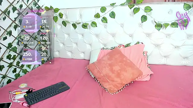 Andrea Williams24 online show from October 2025 12:38:02 PM