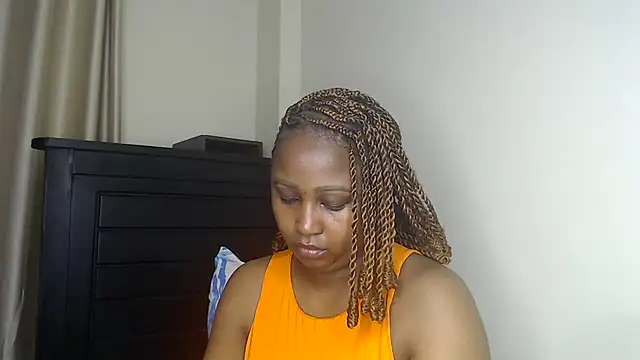 NIKKIE LOVE online show from May 2026 09:53:01 PM