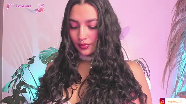 Anngel 1 online show from October 2025 03:03:01 PM