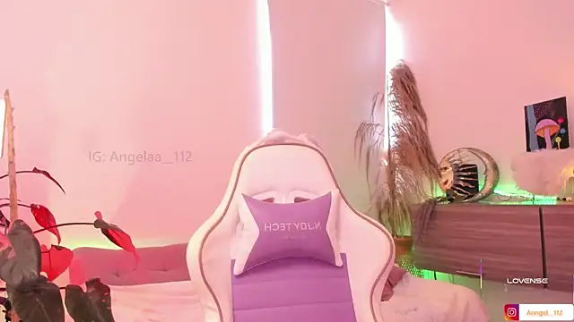 Anngel 1 online show from February 2026 02:47:01 PM