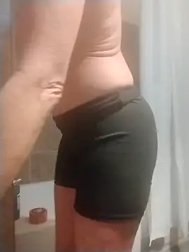 Snapshot of cammyquart chatting on March 2025 04:16:02 AM cammyquart online show from March 2025 04:16:02 AM