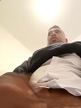 Snapshot of Diego_leon27 chatting on September 2025 04:58:02 AM Diego leon27 online show from September 2025 04:58:02 AM