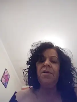 Snapshot of mariy522 chatting on October 2025 08:51:01 PM mariy522 online show from October 2025 08:51:01 PM