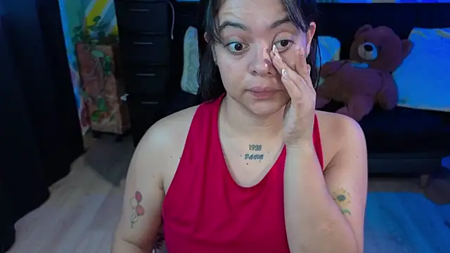 Snapshot of Cuttiealice chatting on September 2025 11:47:01 AM Cuttiealice online show from September 2025 11:47:01 AM