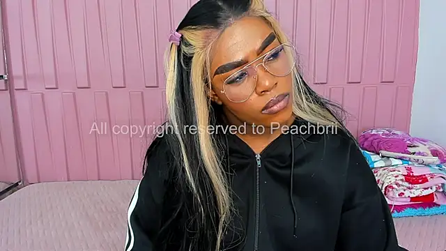 Briana Wells  online show from September 2025 01:58:01 PM