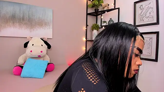 Briana Wells  online show from June 2026 12:36:01 PM