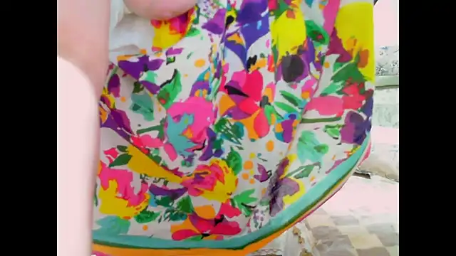 Hyllda online show from May 2026 09:31:01 PM