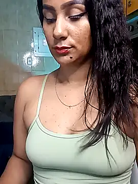 Leticia goddes online show from February 2025 09:45:02 PM