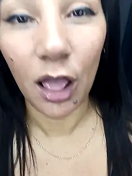 Leticia goddes online show from March 2025 10:41:01 AM