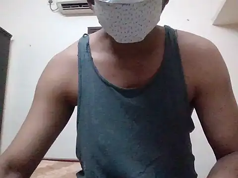 Snapshot of hydhunk29 chatting on September 2025 07:01:01 AM hydhunk29 online show from September 2025 07:01:01 AM