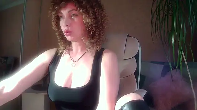 Roxolana Drim online show from April 2026 10:02:02 AM