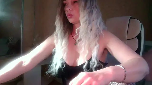 Roxolana Drim online show from April 2026 10:02:01 AM
