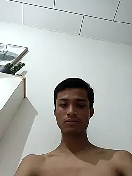 Snapshot of Hunter_Hault chatting on February 2025 05:24:02 PM Hunter Hault online show from February 2025 05:24:02 PM