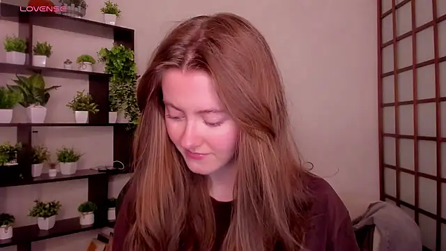 KateCuddle online show from March 2026 02:50:01 AM