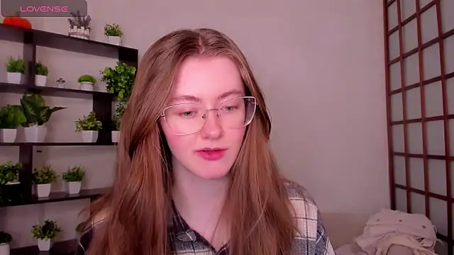 KateCuddle online show from May 2026 02:19:02 AM
