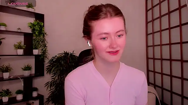 KateCuddle online show from June 2026 02:47:01 AM