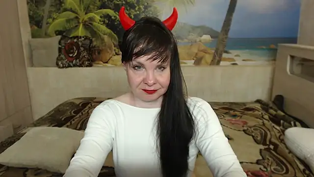 Aphelandra online show from May 2026 01:49:02 PM