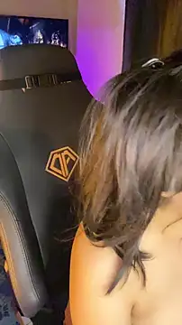 Maple Honeycome online show from January 2025 08:04:02 PM