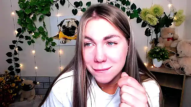 Snapshot of Sport_Tall_Doll chatting on November 2025 10:48:02 AM Sport Tall Doll online show from November 2025 10:48:02 AM