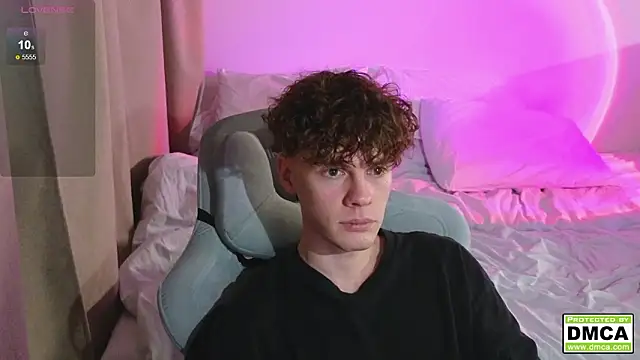 cute thomas online show from March 2026 07:53:01 PM