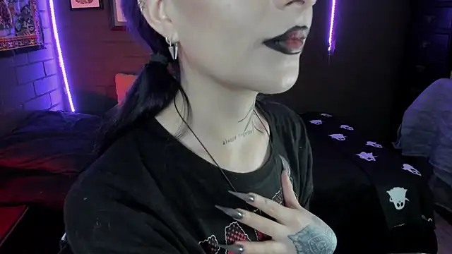 insania 9999  online show from October 2025 05:35:02 PM