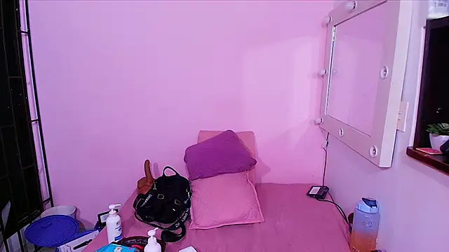 Snapshot of celeste_sea chatting on January 2025 07:13:02 PM celeste sea online show from January 2025 07:13:02 PM