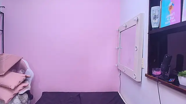 Snapshot of celeste_sea chatting on March 2025 07:12:01 PM celeste sea online show from March 2025 07:12:01 PM