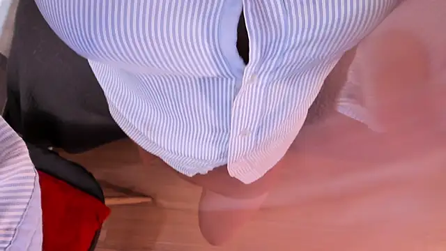 SaharaGarcia   online show from October 2025 06:42:01 PM