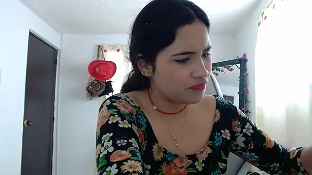 Snapshot of InocentHeaven1 chatting on December 2024 12:33:02 PM InocentHeaven1 online show from December 2024 12:33:02 PM