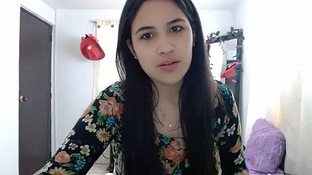 Snapshot of InocentHeaven1 chatting on January 2025 12:48:02 PM InocentHeaven1 online show from January 2025 12:48:02 PM