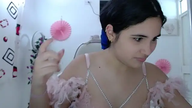 InocentHeaven1 online show from October 2025 12:47:01 PM