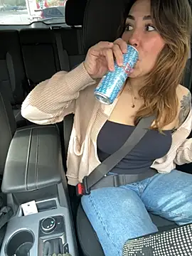 LeaGambit   online show from February 2026 04:29:01 PM