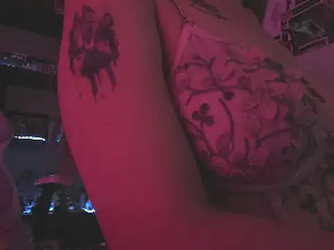 Snapshot of Agathaks chatting on January 2025 08:00:01 PM Agathaks online show from January 2025 08:00:01 PM