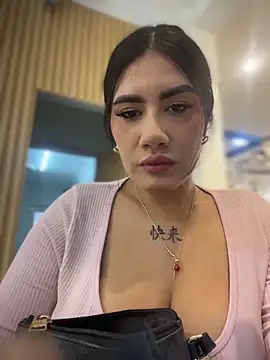 Snapshot of clarachanelricek chatting on November 2025 07:29:02 PM clarachanelricek online show from November 2025 07:29:02 PM