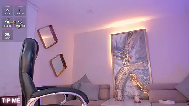 Snapshot of SophieBarnett chatting on October 2025 12:52:01 AM SophieBarnett online show from October 2025 12:52:01 AM