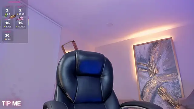 Snapshot of SophieBarnett chatting on October 2025 12:41:02 AM SophieBarnett online show from October 2025 12:41:02 AM