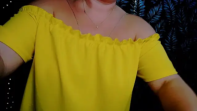 Olivia playful online show from December 2025 12:03:02 PM