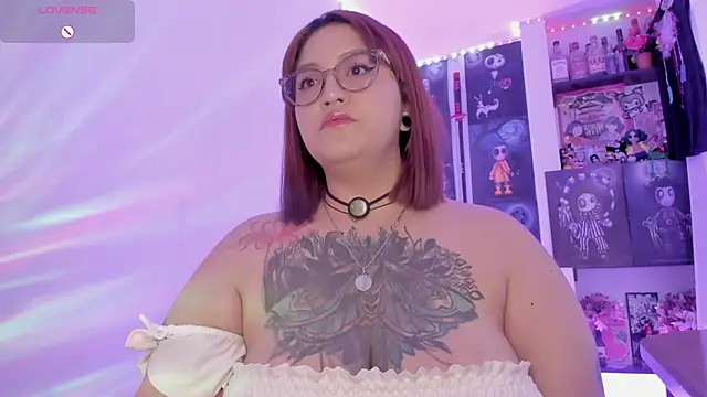 Snapshot of _Ali_Brinck_ chatting on February 2026 02:48:01 PM Ali Brinck online show from February 2026 02:48:01 PM