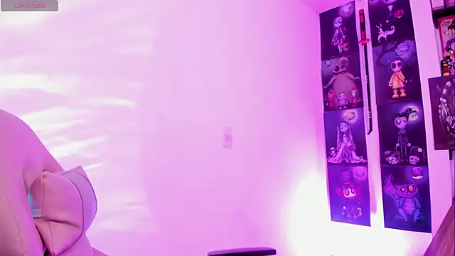 Snapshot of _Ali_Brinck_ chatting on March 2026 04:00:01 PM Ali Brinck online show from March 2026 04:00:01 PM