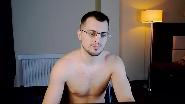 Snapshot of Friend12321 chatting on February 2025 02:09:02 AM Friend12321 online show from February 2025 02:09:02 AM