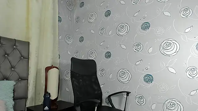 Snapshot of luna_evaa chatting on March 2025 02:16:01 PM luna evaa online show from March 2025 02:16:01 PM