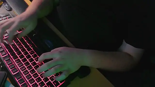 Snapshot of Smallcock22 chatting on February 2026 04:18:01 PM Smallcock22 online show from February 2026 04:18:01 PM