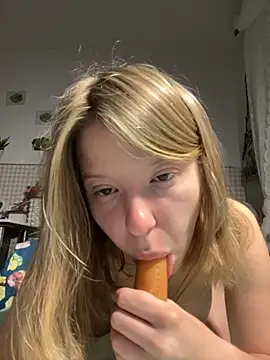 kimczii online show from June 2026 06:16:02 AM