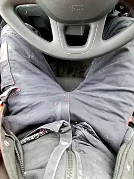 Snapshot of eddouxxx78 chatting on December 2025 12:20:01 PM eddouxxx78 online show from December 2025 12:20:01 PM