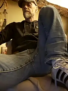 eddouxxx78 online show from May 2026 02:36:02 PM