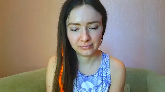    Emily    online show from March 2026 01:39:01 PM