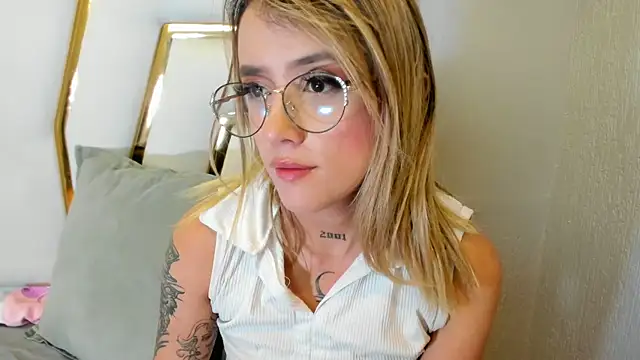 Sabrina Cole online show from January 2025 06:24:02 AM