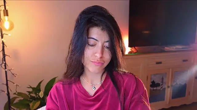 Snapshot of anabelcurvy chatting on December 2024 11:34:02 PM anabelcurvy online show from December 2024 11:34:02 PM